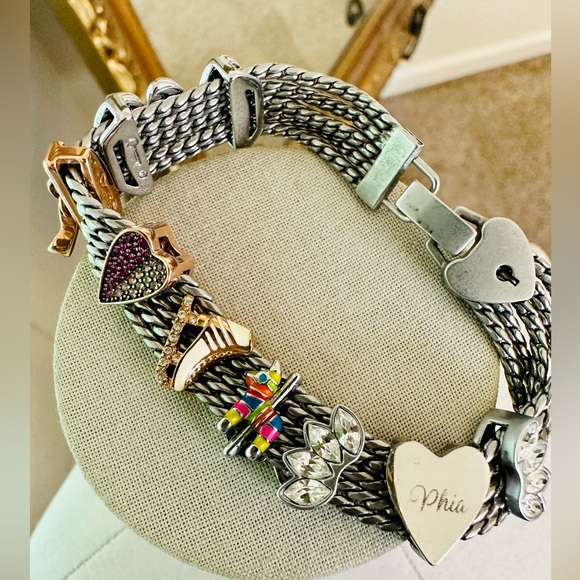 Vintage Keep Collective Charm Bracelet - Picture 3 of 16